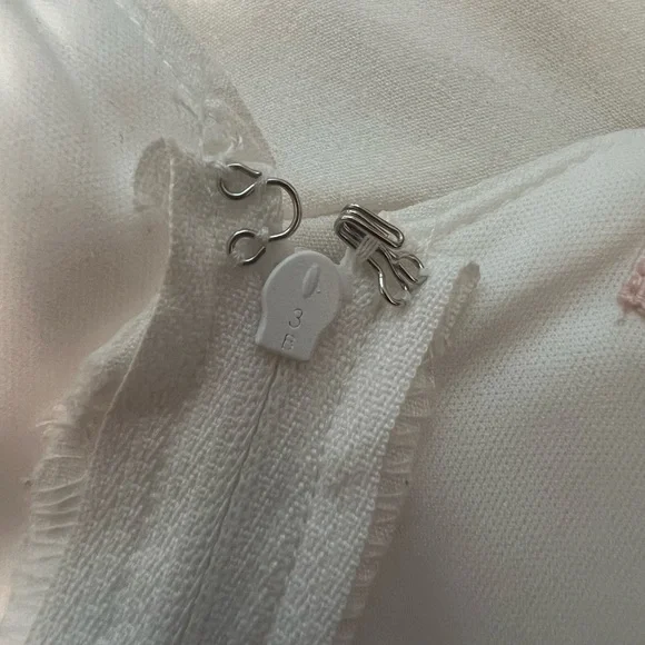 Women’s White Dress - Picture 2 of 7